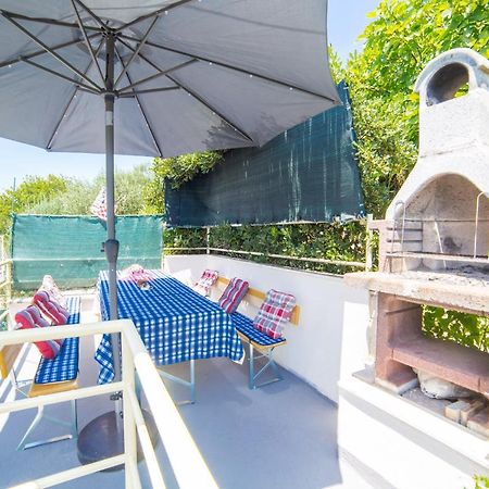 Apartment With Sea View Close To The Beach 프로마이나 외부 사진